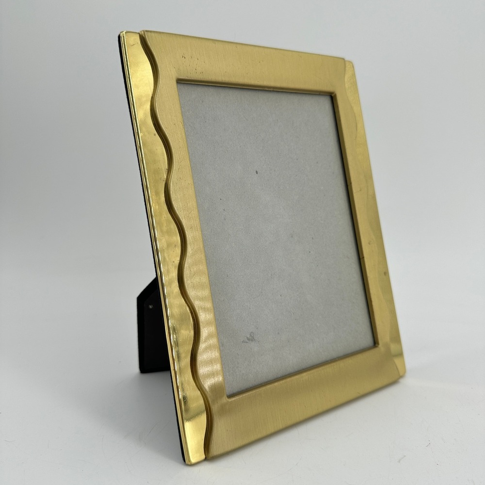 Gold Scalloped Edge Metal Picture Frame 4x6 Wavy Design Brushed Finish